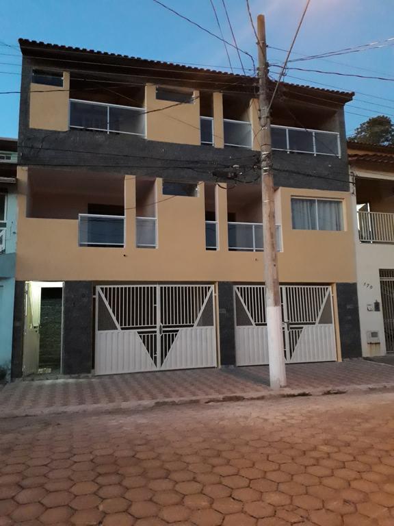 Santa Helena Pousada Cachoeira Paulista Exteriör bild